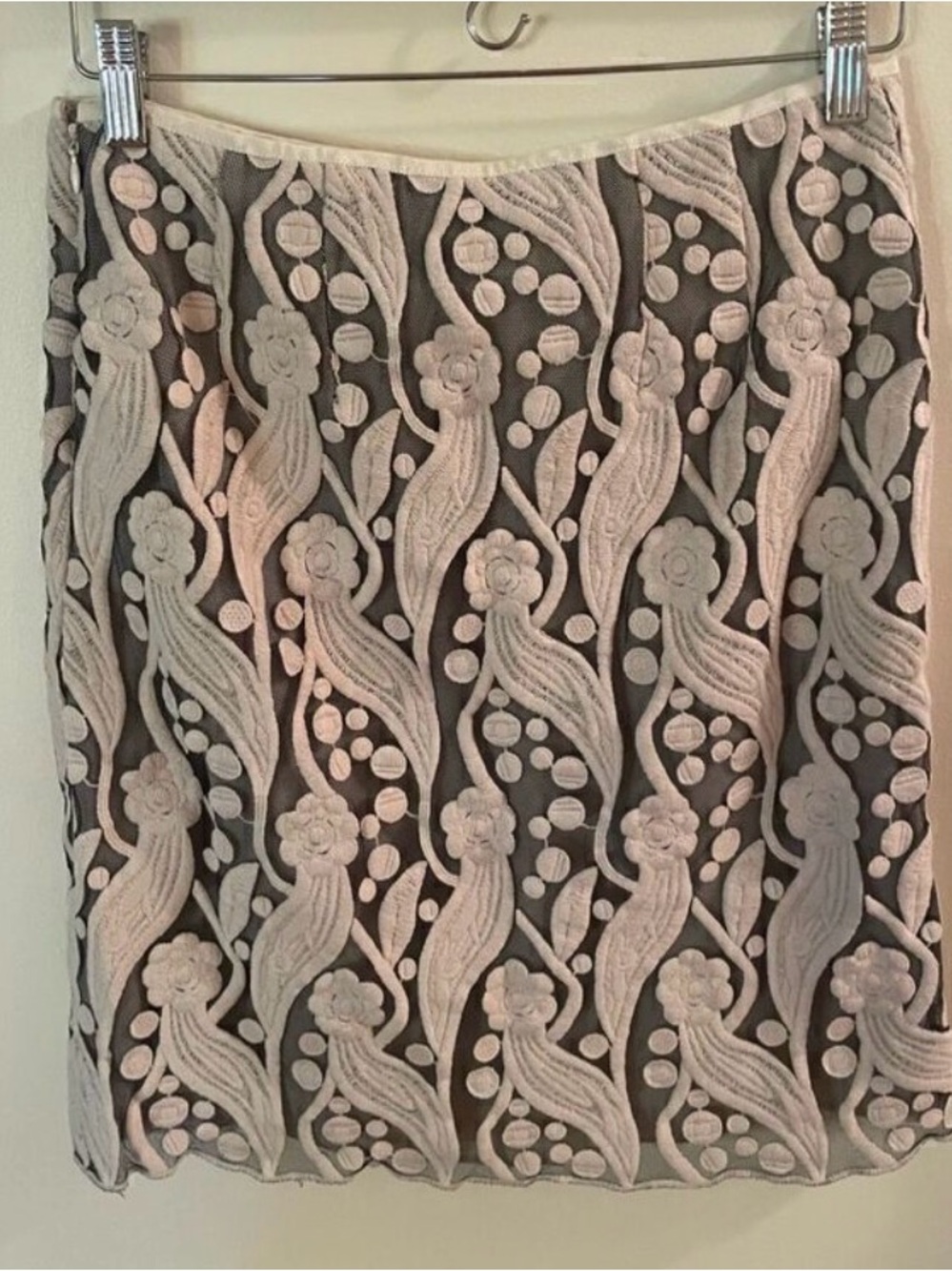Per Se Black and Cream Floral Pencil Skirt, sz. 4